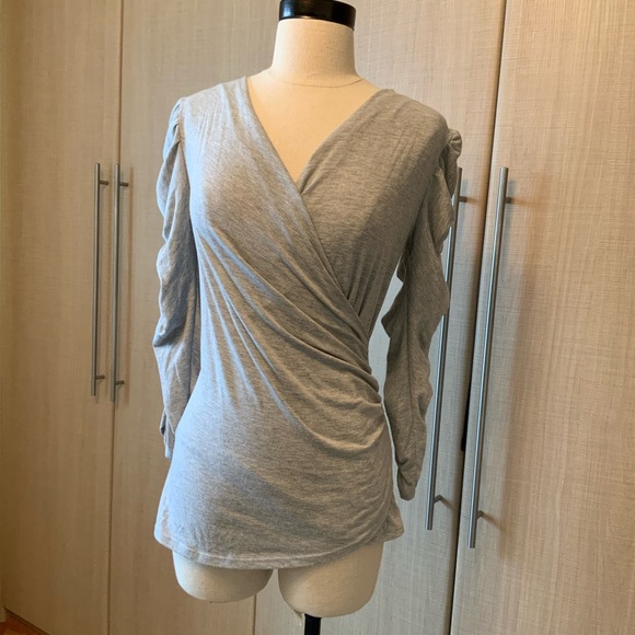 Women’s P Luca Milano Gray Faux Wrap, Ruched Long Sleeve Top Blouse, Sz  Medium - Picture 1 of 12